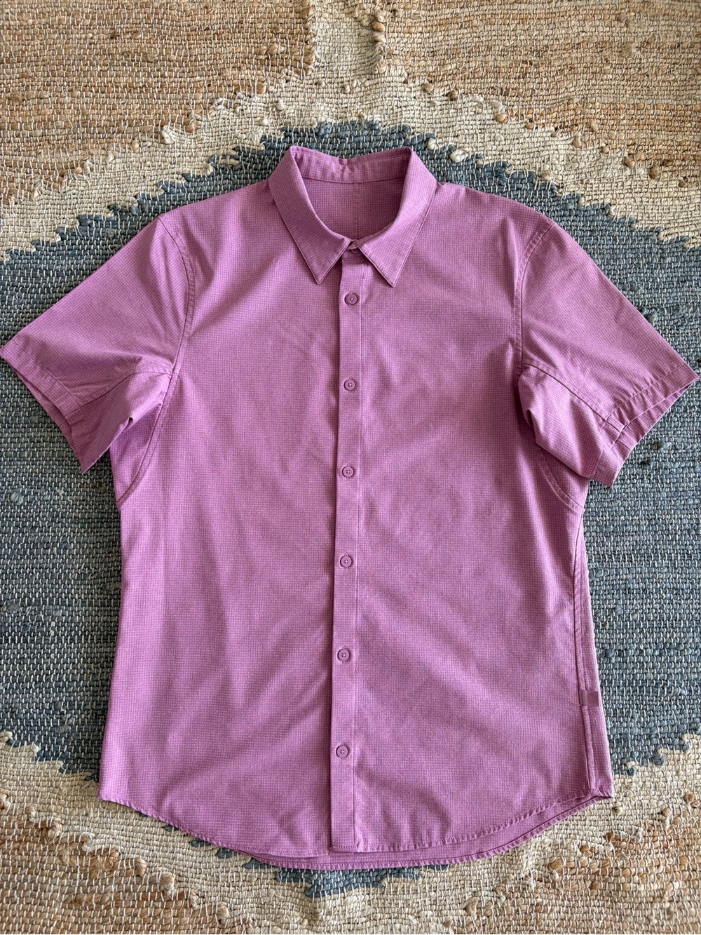 Lululemon Airing Easy Short Sleeve Shirt in 
Heathered Velvet Dust